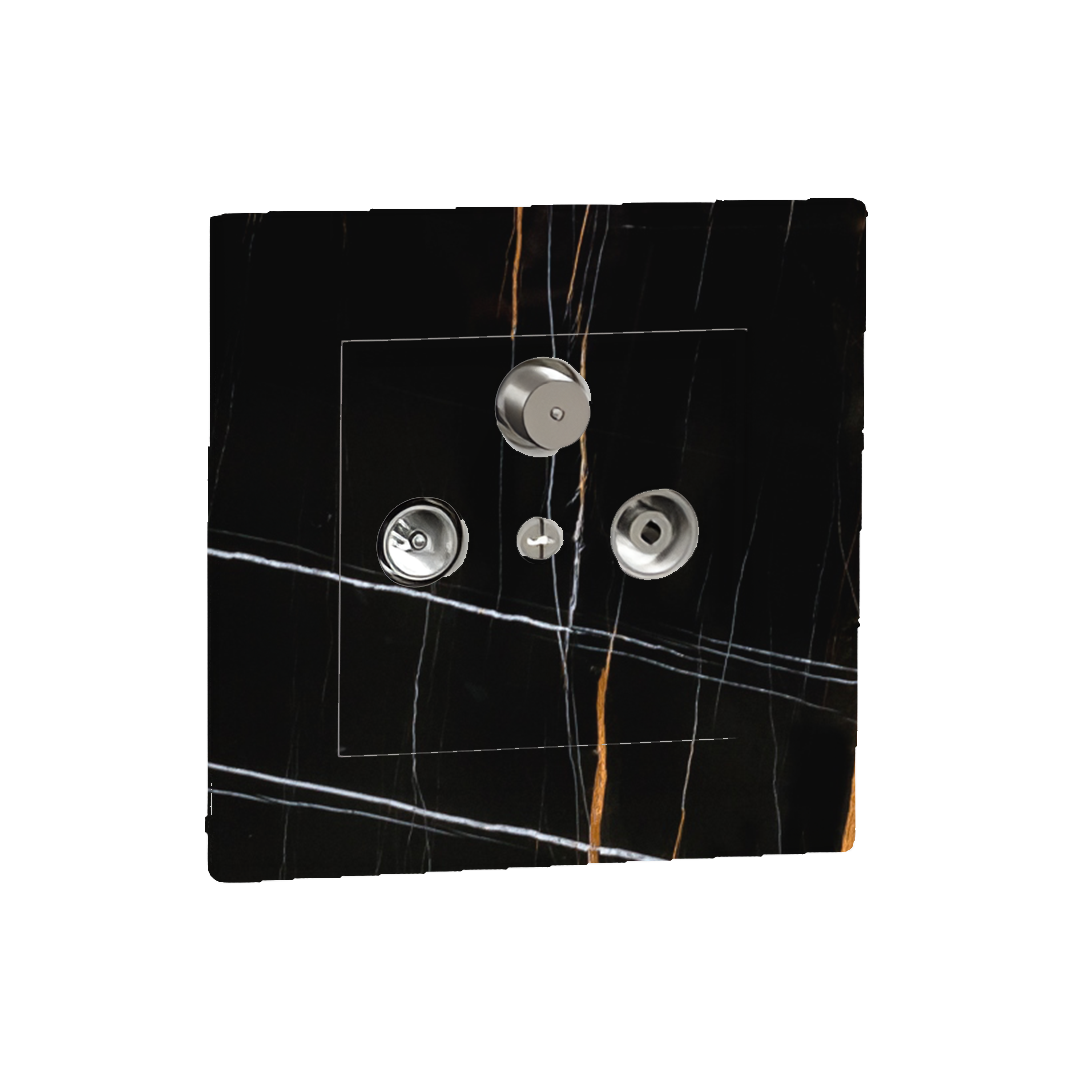 Schneider-Miluz-Marmol-Sahara-toma-final-TV-satelite-2.png
